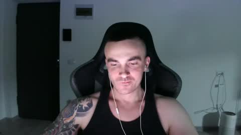 Snapshot of mu5clemania chatting on February 2025 05:54:01 PM Victor online show from February 2025 05:54:01 PM