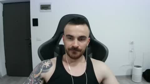 Snapshot of mu5clemania chatting on February 2025 06:30:02 PM Victor online show from February 2025 06:30:02 PM