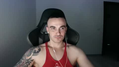 Snapshot of mu5clemania chatting on March 2025 09:04:02 PM Victor online show from March 2025 09:04:02 PM