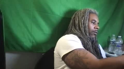 Mufasa520 online show from April 2026 09:39:01 PM