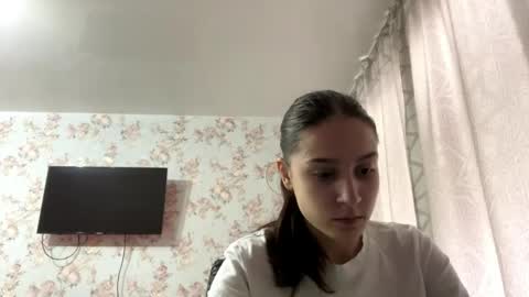 Tia online show from April 2026 09:04:01 AM