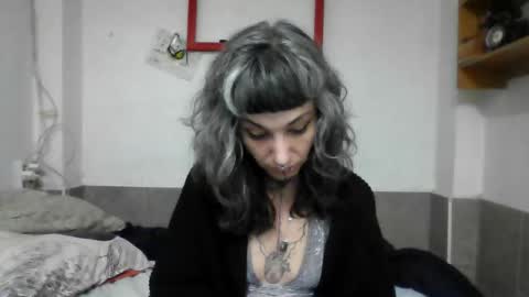 mulderandvalkyrie online show from October 2025 07:12:01 PM