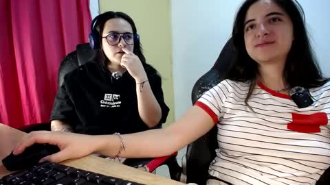 Dani and Alex online show from September 2025 12:14:01 AM