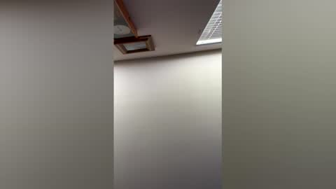 mum223969 online show from April 2026 07:05:02 PM