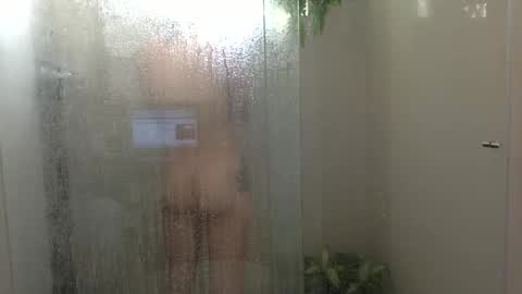 Snapshot of munchi_ chatting on January 2025 10:23:01 PM online show from January 2025 10:23:01 PM