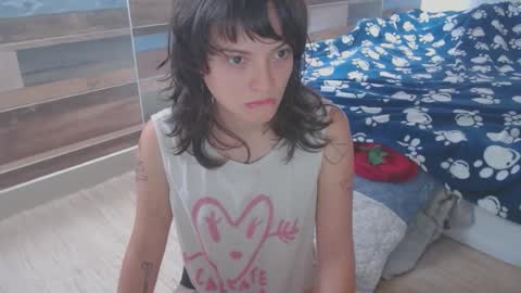 Snapshot of munchi_ chatting on September 2025 03:57:01 PM online show from September 2025 03:57:01 PM