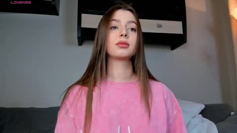 Kaya online show from March 2025 09:04:01 PM