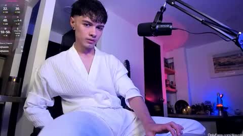 murielkarmesi online show from November 2025 12:55:02 AM