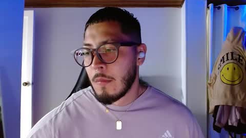 Snapshot of muscle_cock32 chatting on September 2025 07:07:02 PM David Big online show from September 2025 07:07:02 PM