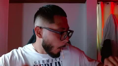 Snapshot of muscle_cock32 chatting on October 2025 04:26:01 PM David Big online show from October 2025 04:26:01 PM