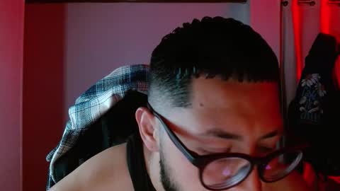 Snapshot of muscle_cock32 chatting on October 2025 08:35:01 AM David Big online show from October 2025 08:35:01 AM