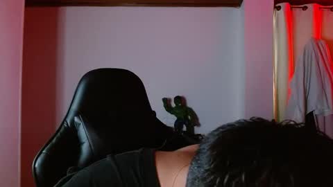 Snapshot of muscle_cock32 chatting on October 2025 05:36:02 PM David Big online show from October 2025 05:36:02 PM