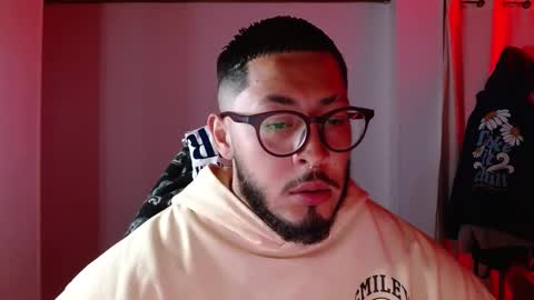 Snapshot of muscle_cock32 chatting on October 2025 07:45:02 AM David Big online show from October 2025 07:45:02 AM