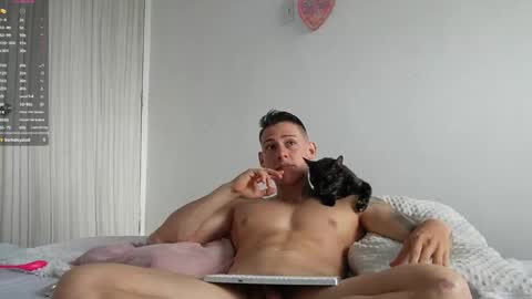 muscle_king_cum online show from March 2026 12:55:01 PM