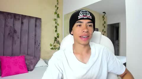 muscle scott online show from September 2025 11:54:02 AM