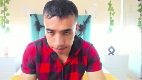 muscle scott online show from October 2025 12:08:02 PM