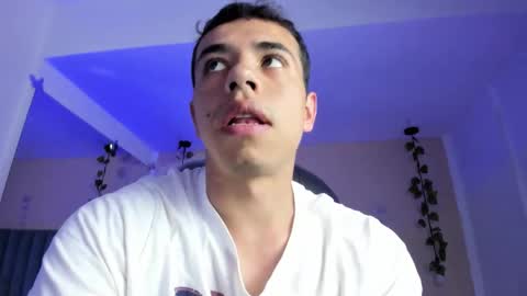 muscle scott online show from March 2026 07:09:01 PM