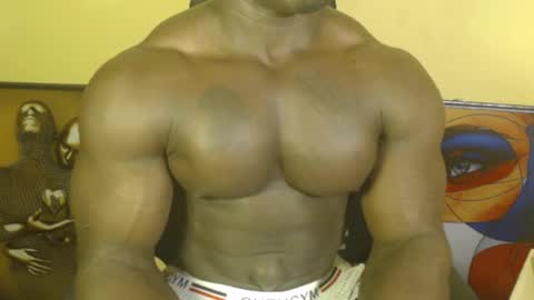 musclegod23 online show from March 2025 03:13:02 PM