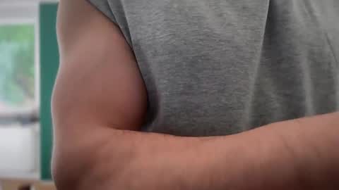 musclehair3 online show from April 2026 10:48:01 AM