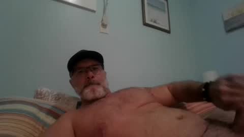 Snapshot of musclemeat41 chatting on December 2024 08:27:01 PM musclemeat41 online show from December 2024 08:27:01 PM