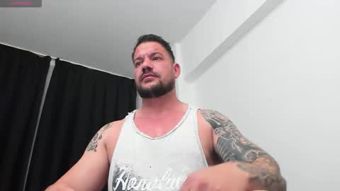 MuscleMonster31 online show from September 2025 02:44:01 PM