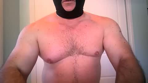 musclemounds online show from November 2025 03:55:01 PM