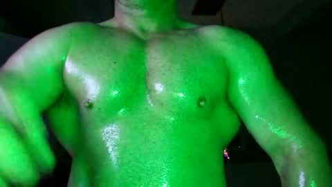 Snapshot of muscles_hulk chatting on July 2026 09:39:01 PM Hulk Muscles - NEW ACCOUNT online show from July 2026 09:39:01 PM