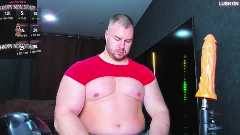 Snapshot of muscularjohnforu chatting on March 2025 06:45:01 PM click icon for peach online show from March 2025 06:45:01 PM