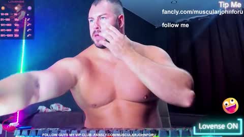 Snapshot of muscularjohnforu chatting on September 2025 11:23:02 AM click icon for peach online show from September 2025 11:23:02 AM