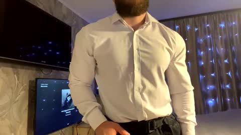 muscularjuggler online show from January 2026 03:38:02 PM