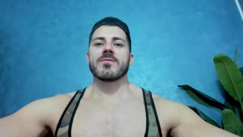 muscularmaster onlyfans online show from February 2025 10:04:02 PM