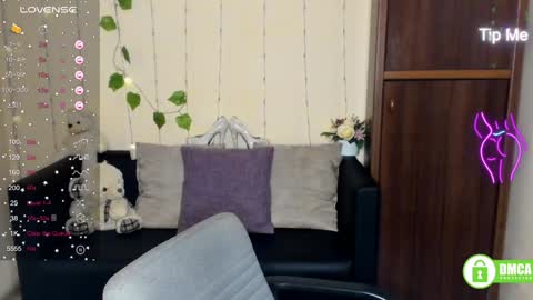 Jenya online show from January 2025 09:37:01 PM