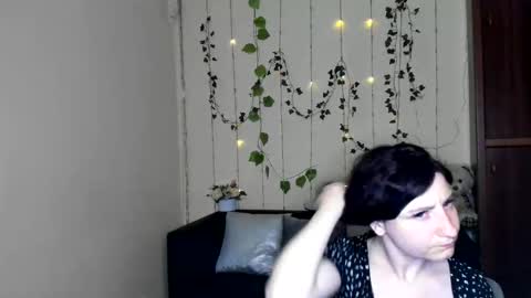 Snapshot of muse_kity_jeneva chatting on June 2026 01:16:02 AM Jeneva online show from June 2026 01:16:02 AM