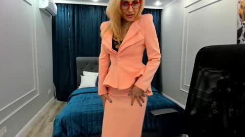 Snapshot of museofstage chatting on January 2025 05:02:01 PM Diana online show from January 2025 05:02:01 PM