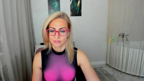 Diana online show from July 2026 11:35:01 AM
