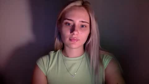 Snapshot of musescorner chatting on November 2025 04:40:01 PM musescorner online show from November 2025 04:40:01 PM