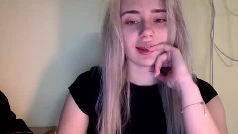 musescorner online show from March 2026 12:32:02 PM