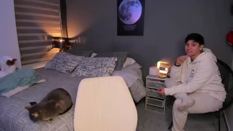 VALENTINA Luna  online show from April 2026 12:01:01 AM