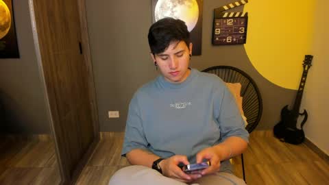 Snapshot of musicayluna chatting on May 2026 03:48:01 AM VALENTINA Luna online show from May 2026 03:48:01 AM
