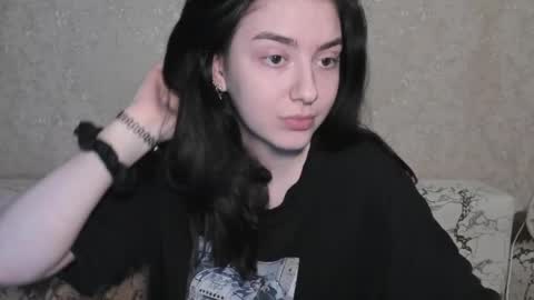 Snapshot of muuur_love chatting on May 2026 05:50:02 PM cute couple online show from May 2026 05:50:02 PM