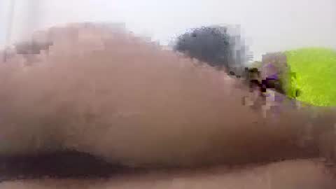 Snapshot of muzungulovers chatting on October 2025 06:17:01 AM muzungulovers online show from October 2025 06:17:01 AM