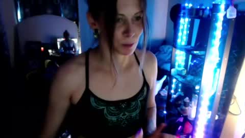 ghost mantis online show from July 2026 10:13:02 PM