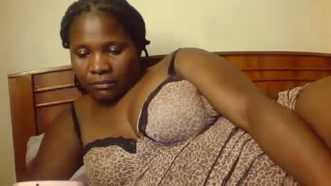 Snapshot of mwekas568403 chatting on October 2025 07:42:02 PM mwekas568403 online show from October 2025 07:42:02 PM