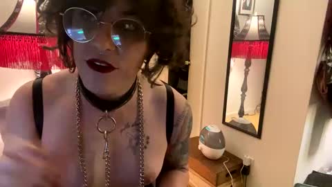 mxscary online show from February 2025 01:04:01 AM