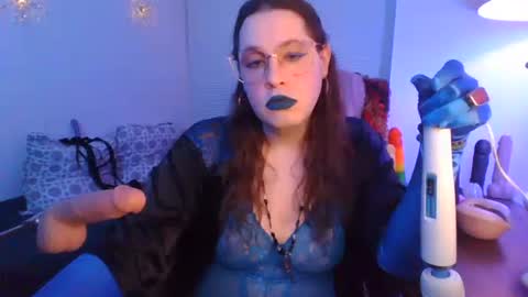 Mx Charlotte online show from April 2026 01:00:02 AM