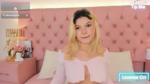 Snapshot of my_bella chatting on November 2025 02:22:01 AM Will I be your Bella online show from November 2025 02:22:01 AM