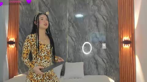 LIA online show from October 2025 02:30:02 AM