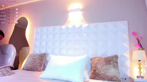 Mariana Evans online show from January 2025 11:34:01 AM