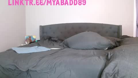 Snapshot of myabadd chatting on January 2025 12:20:01 AM BaddMFUCKER online show from January 2025 12:20:01 AM