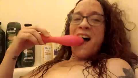 Gypsy online show from November 2025 03:57:01 PM